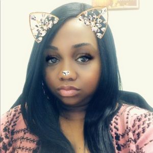 Meet your Posher, Sheniqua